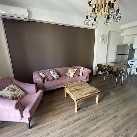 7Th Heaven Apartment In Central Tbilisi Esterno foto