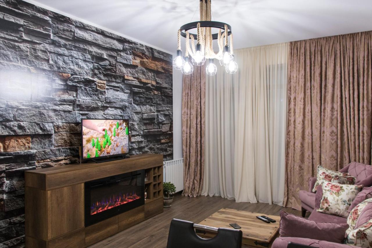7Th Heaven Apartment In Central Tbilisi Esterno foto